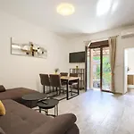 Amphitheater 3+2 Modern Apartment With Terrace, Wifi, Netflix