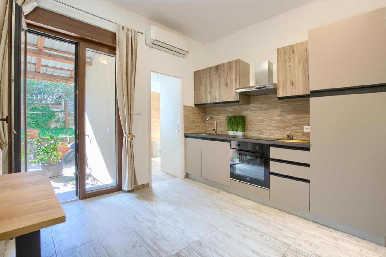 Apartment Amphitheater 3+2 Modern With Terrace, Wifi, Netflix *