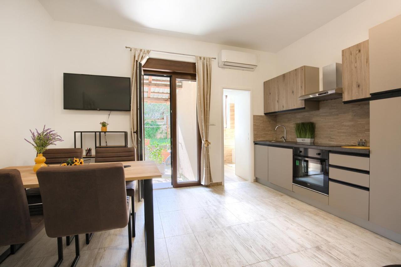 Apartment Amphitheater 3+2 Modern With Terrace, Wifi, Netflix *